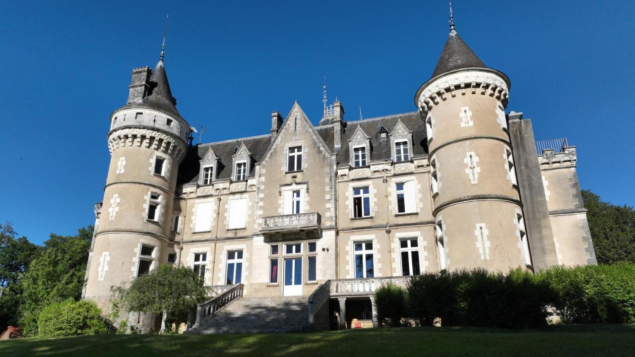 Chateau De La Rose Cluis 外观 照片
